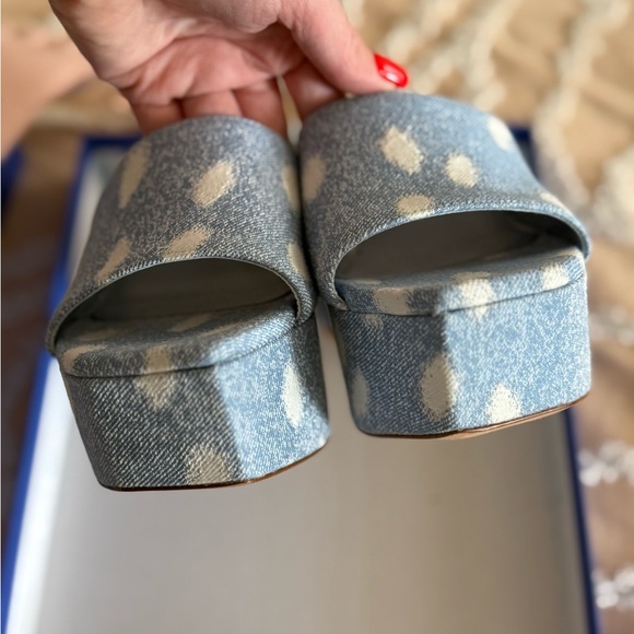 Stuart Weitzman Blue Patterned Denim Slide Mules - Picture 4 of 7